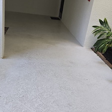 Janitorial-cleaning-services-Pressure-Cleaningsoft-washing-of-hallways-in-4-story-condominium-located-in-prestigious-Oak-Harbour-community-located-in-Juno-Beach-FL-33408 3